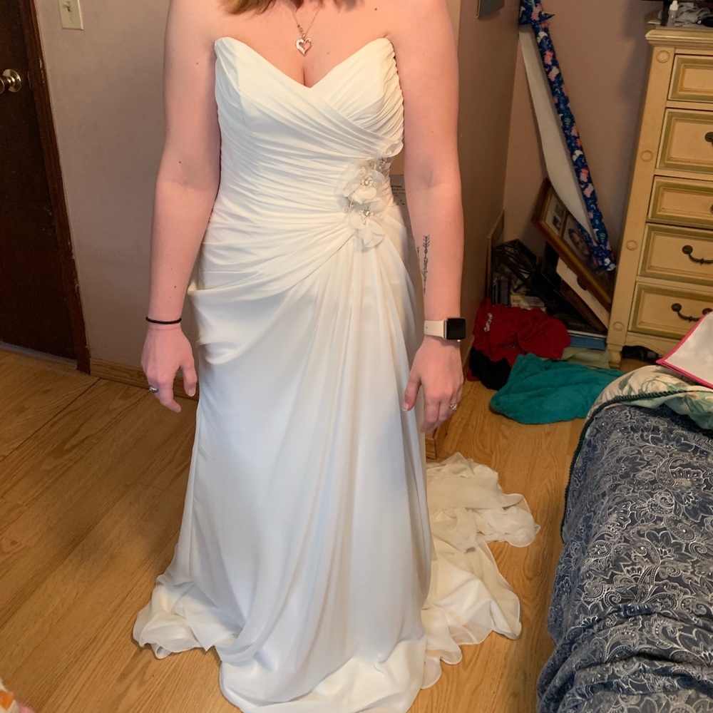 Wedding dress